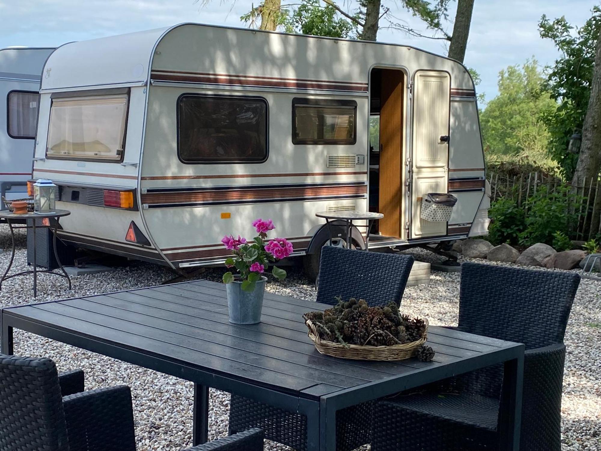Bed & Breakfast 5 Min From E47 - Dogs Welcome - Cosy Farm Bnb Tureby Exteriör bild