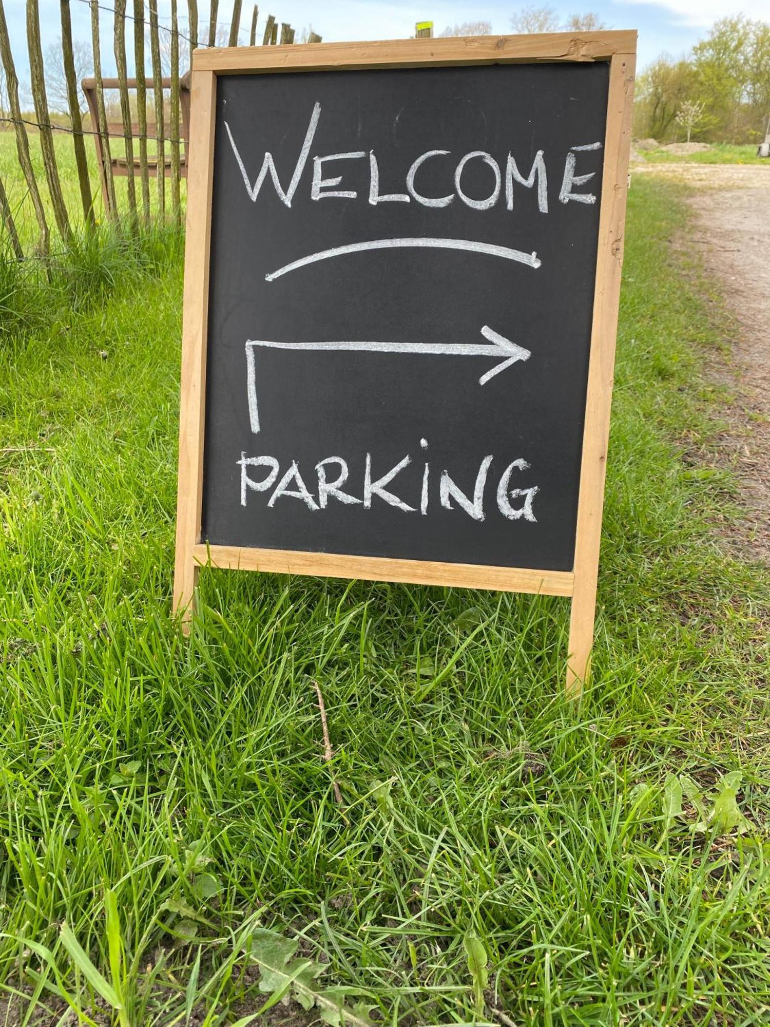 Bed & Breakfast 5 Min From E47 - Dogs Welcome - Cosy Farm Bnb Tureby Exteriör bild